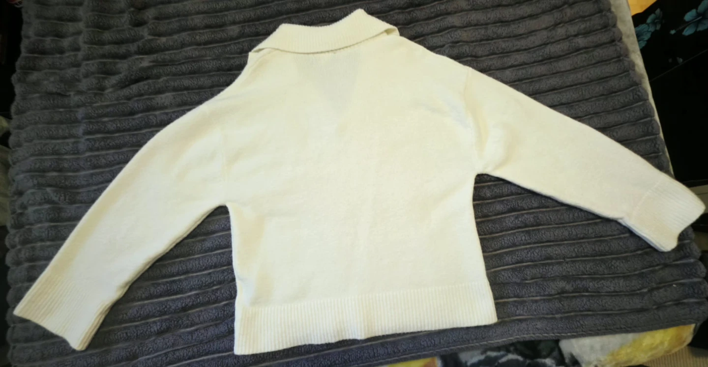 H&M Divided White Collar Sweater - photo 4