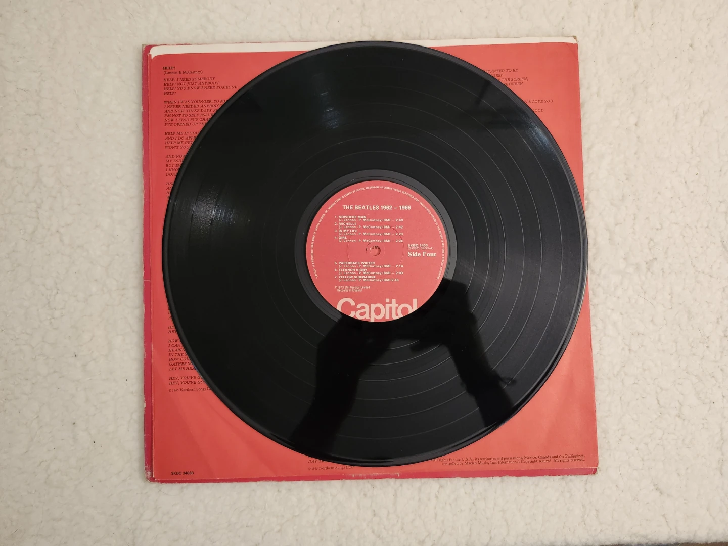 The Beatles 1962-1966 Vinyl Record - photo 4