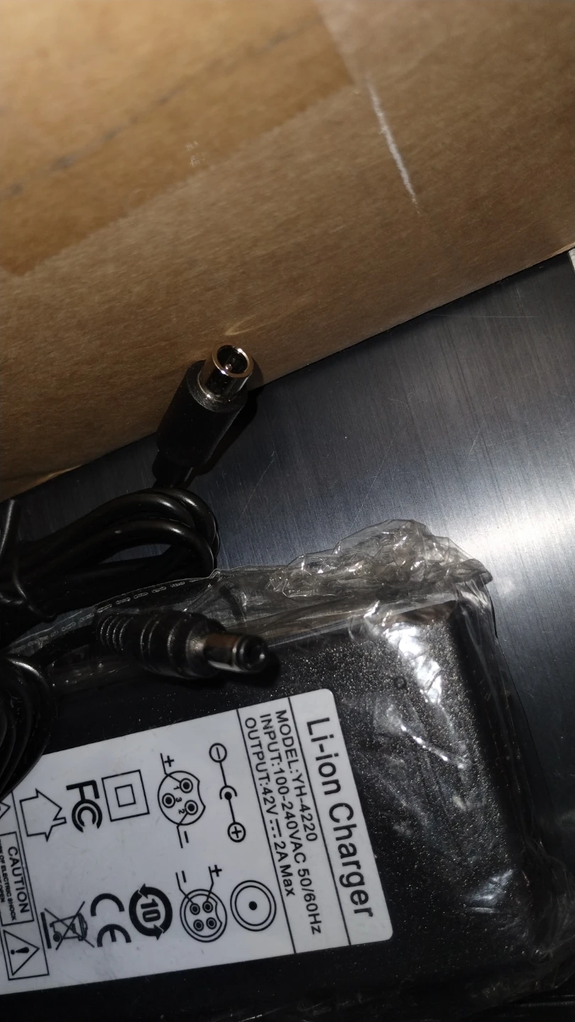 Li-ion Power Chargers 42V, 24V,21V and 12V for e bikes - photo 5