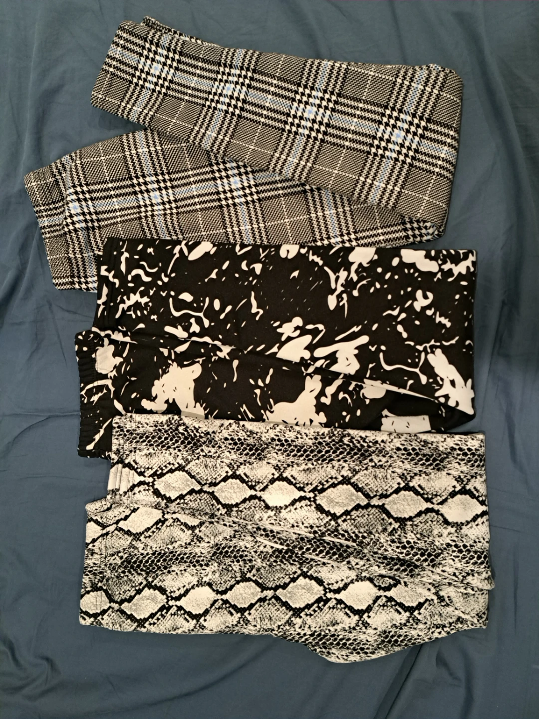 Set of 3 Leggings from justcozy