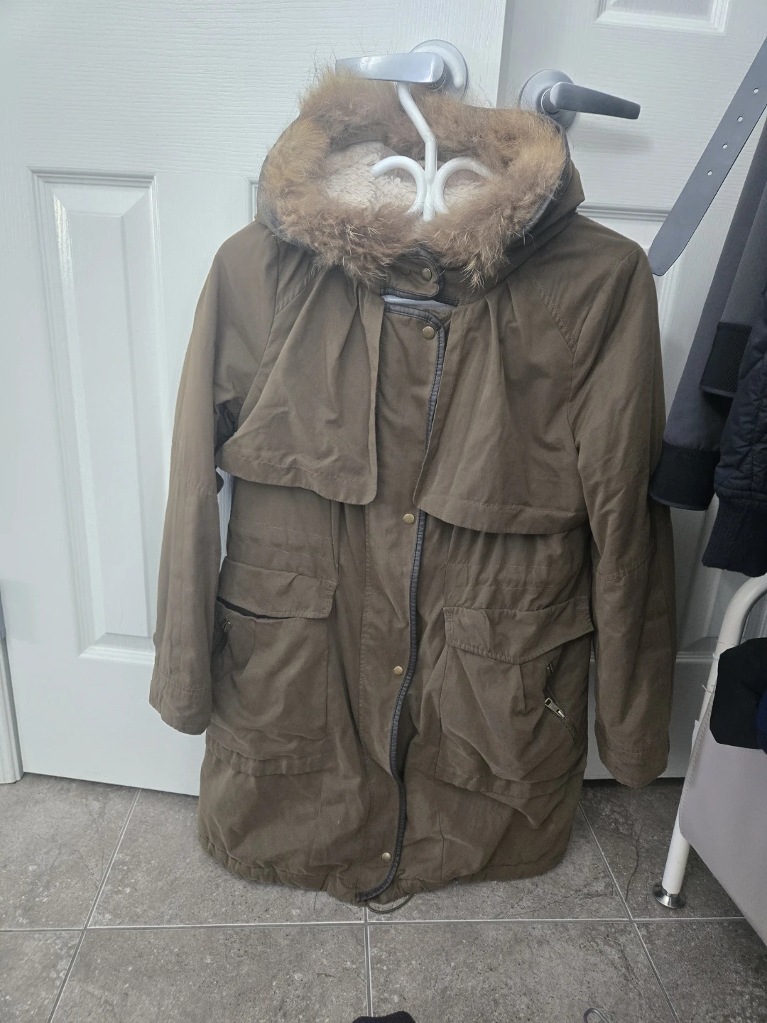 Olive Green Winter Parka- Small - photo 3