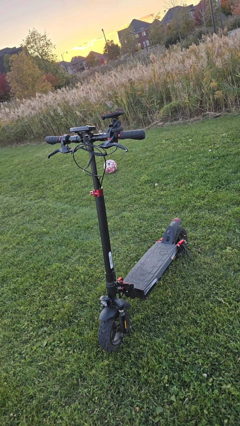 iScooter iX3-II Electric Scooter - photo 2