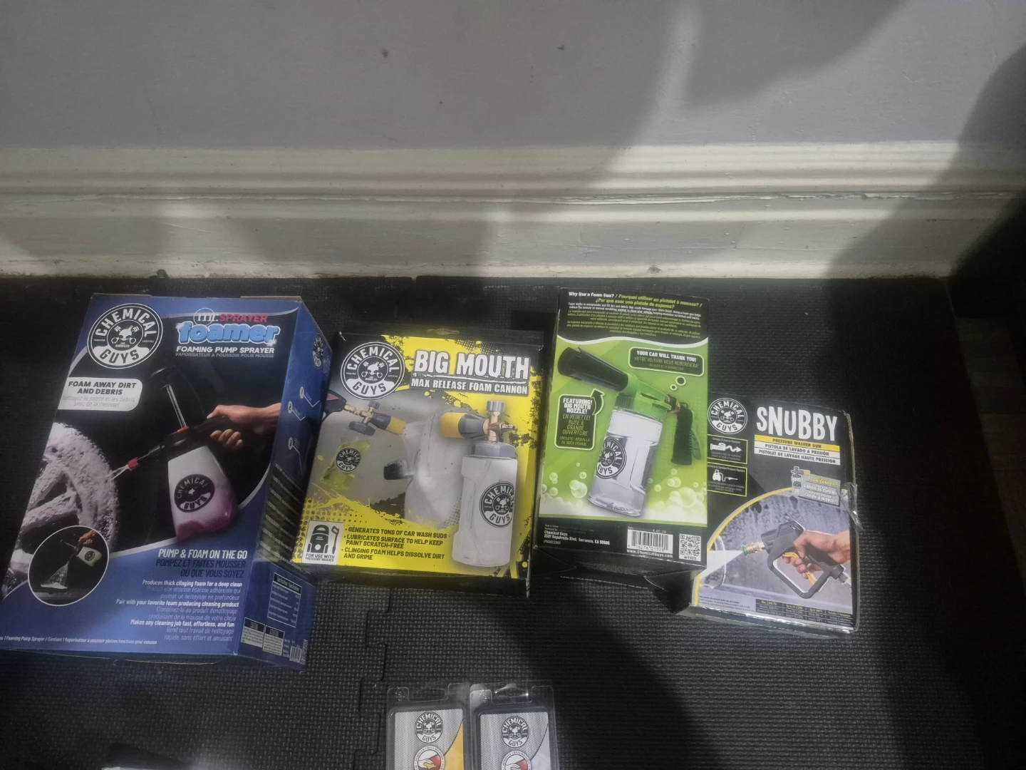 Detailing car