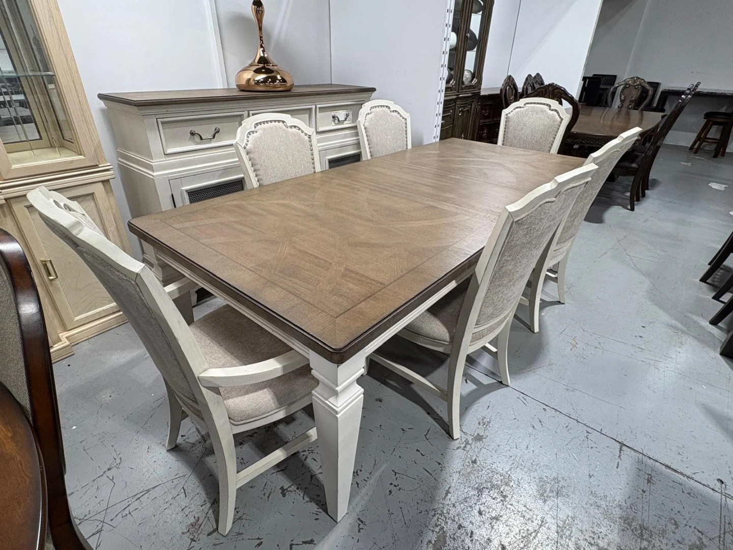 Furniture clearance sale - photo 4