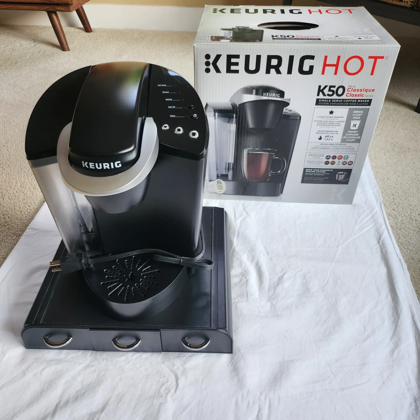 Keurig K50 Classic Coffee Maker with Mind Reader Drawer