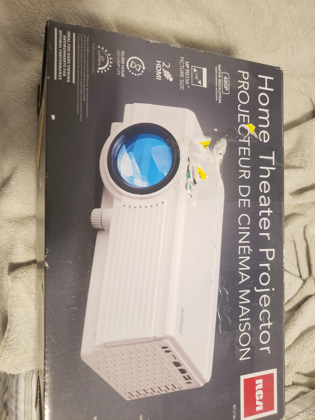 RCA Home Theater Projector RPJ136-B - photo 4