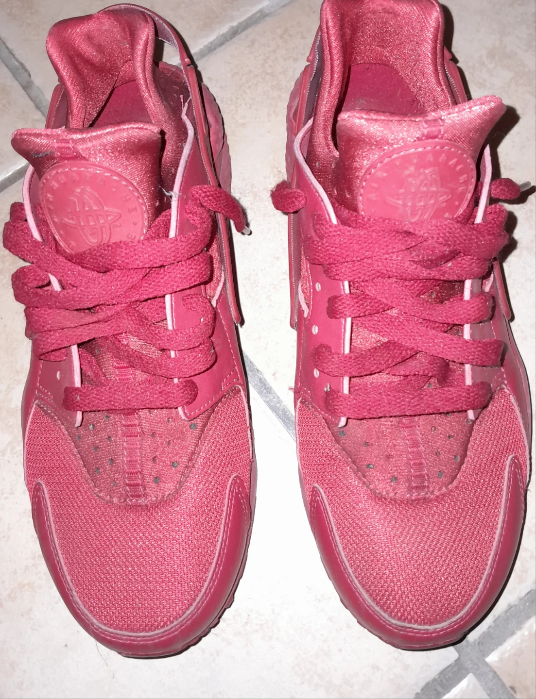 Nike Air Huarache Red Runners