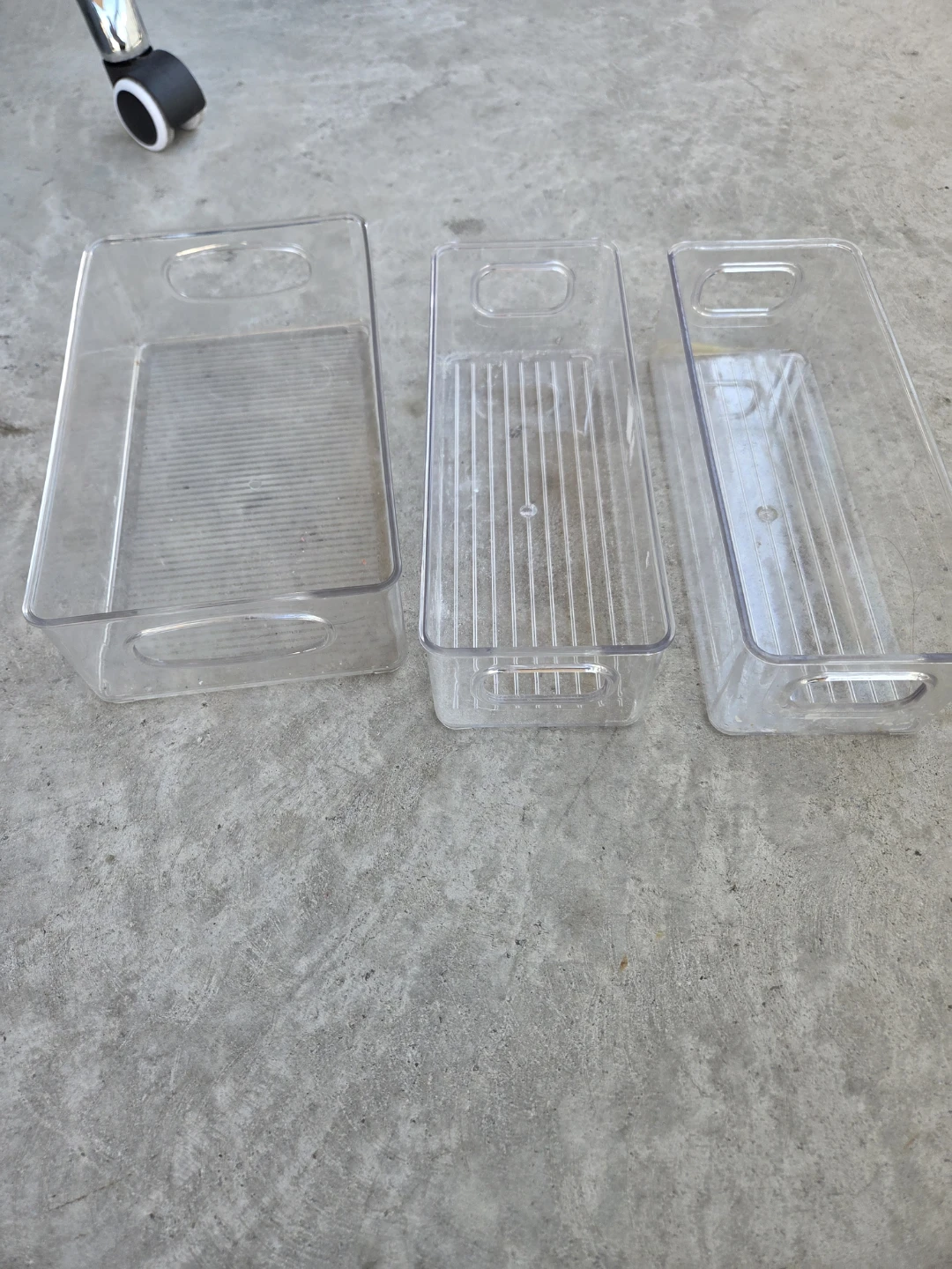 Set of 3 Clear Plastic Storage Bins - photo 5