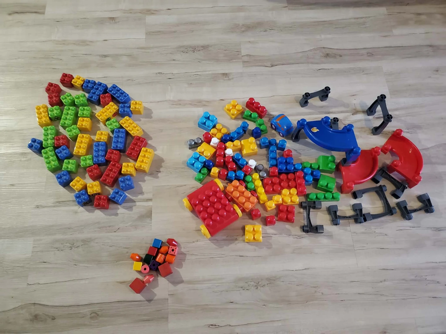 Mega Bloks Building Set