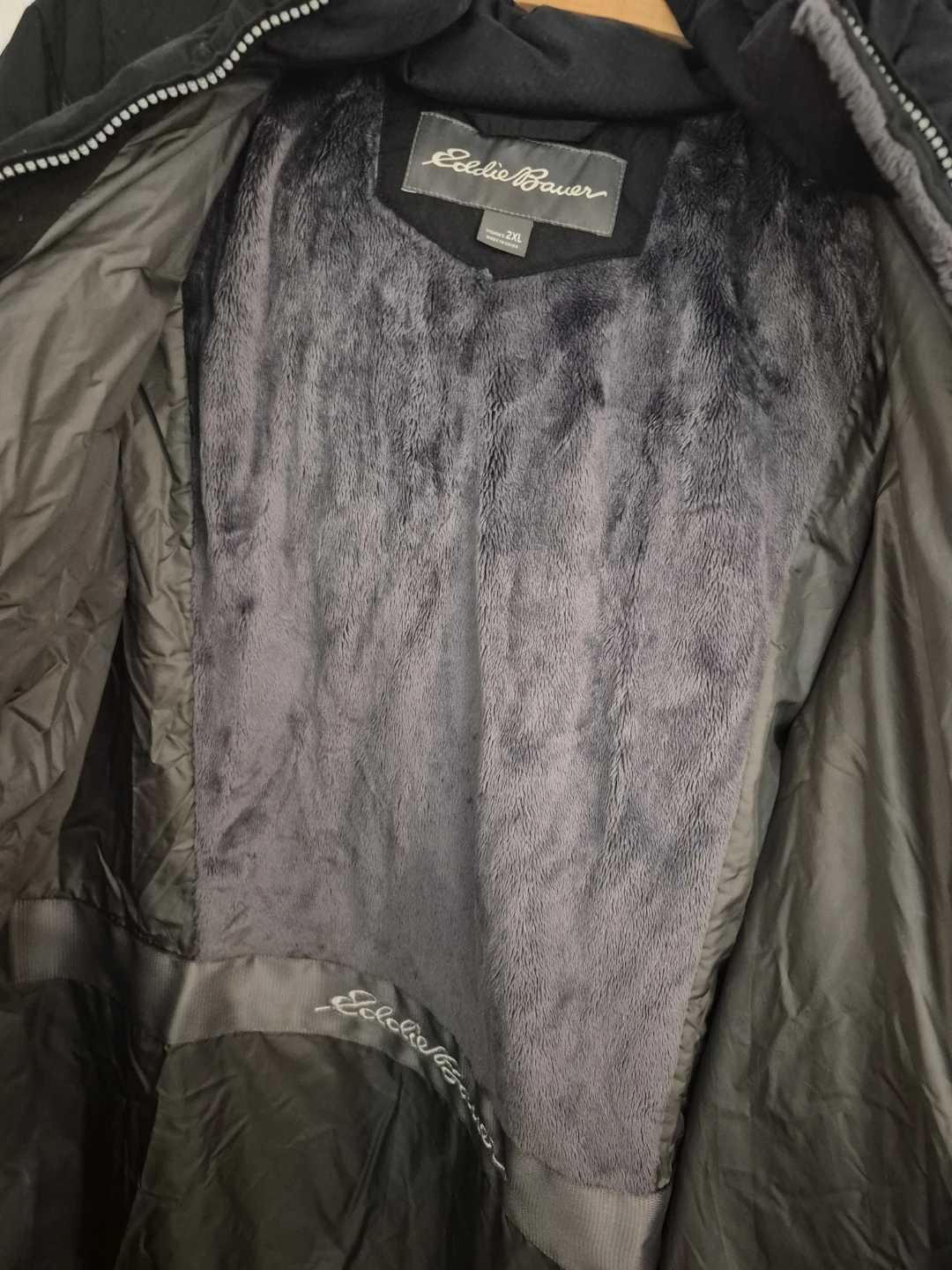 Eddie Bauer Black Down Parka - photo 3