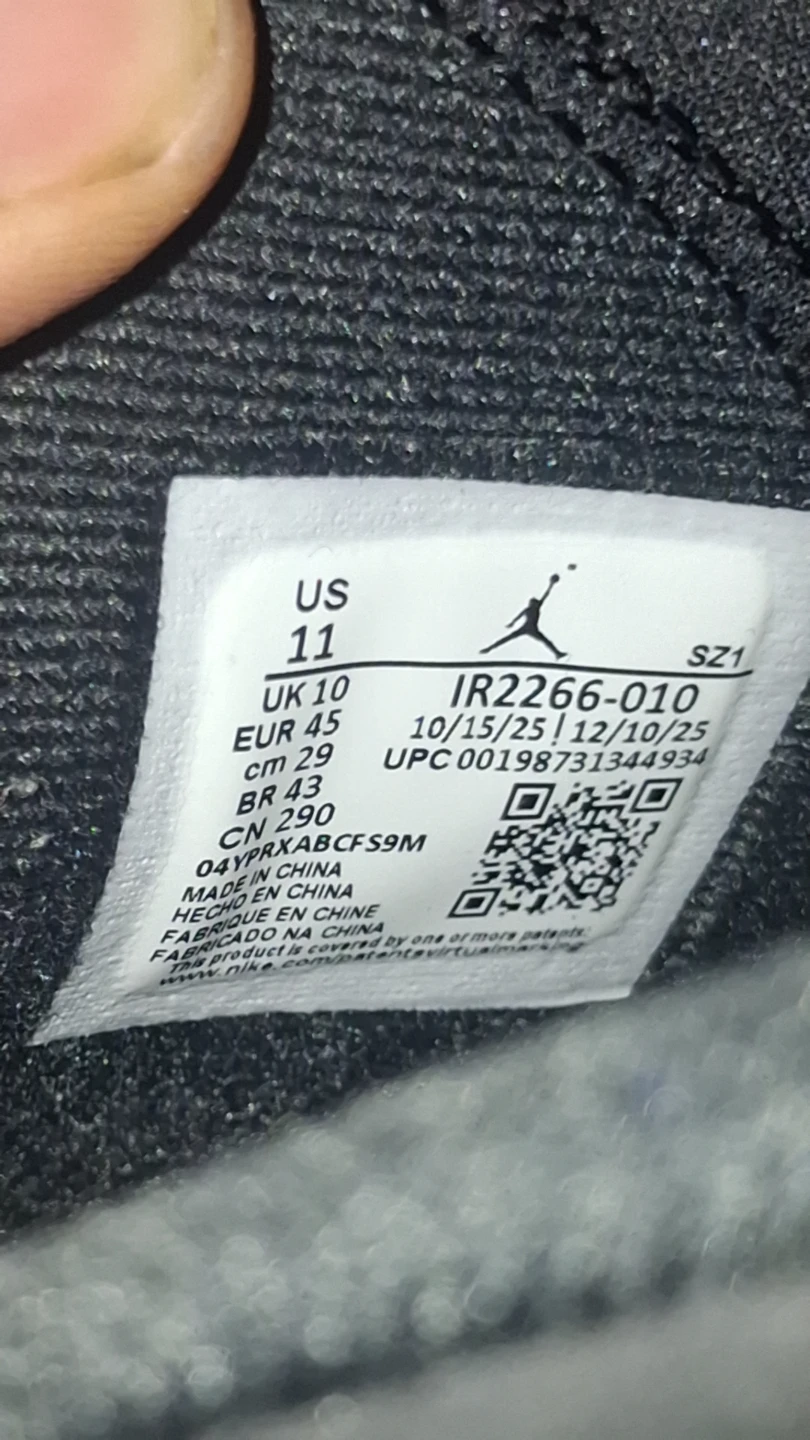 Air Jordan 6 Retro Black Reflect Silver - photo 3