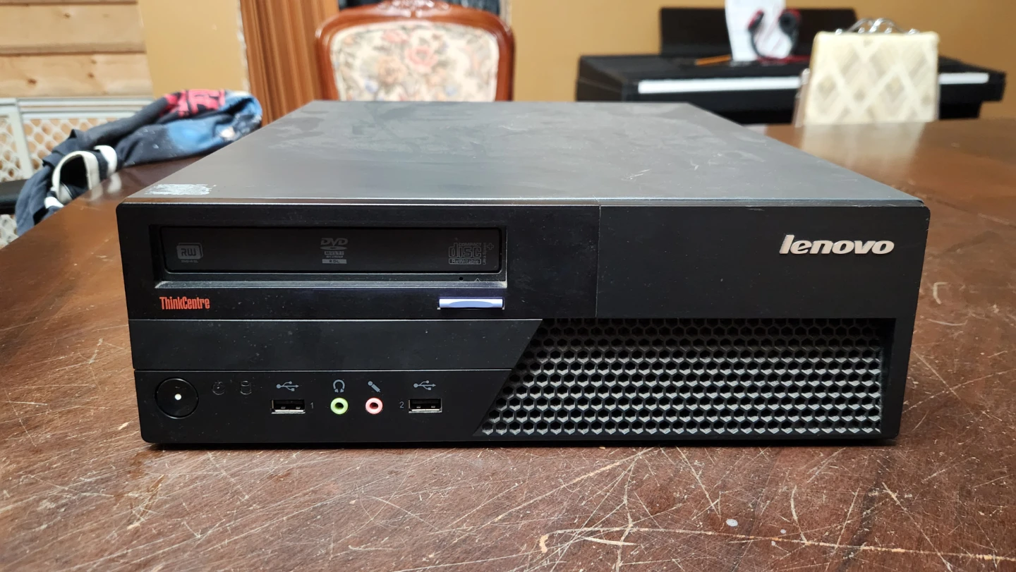 Lenovo ThinkCentre Desktop PC Core 2 Quad