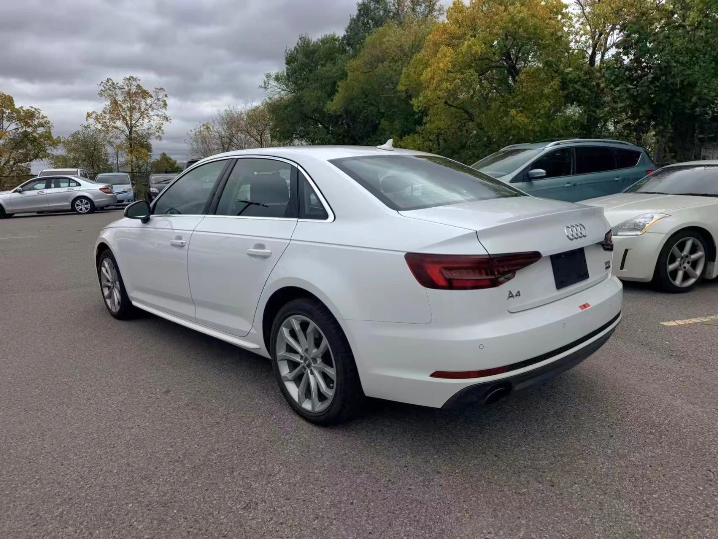 2018 Audi A4 Progressive Quattro - photo 2