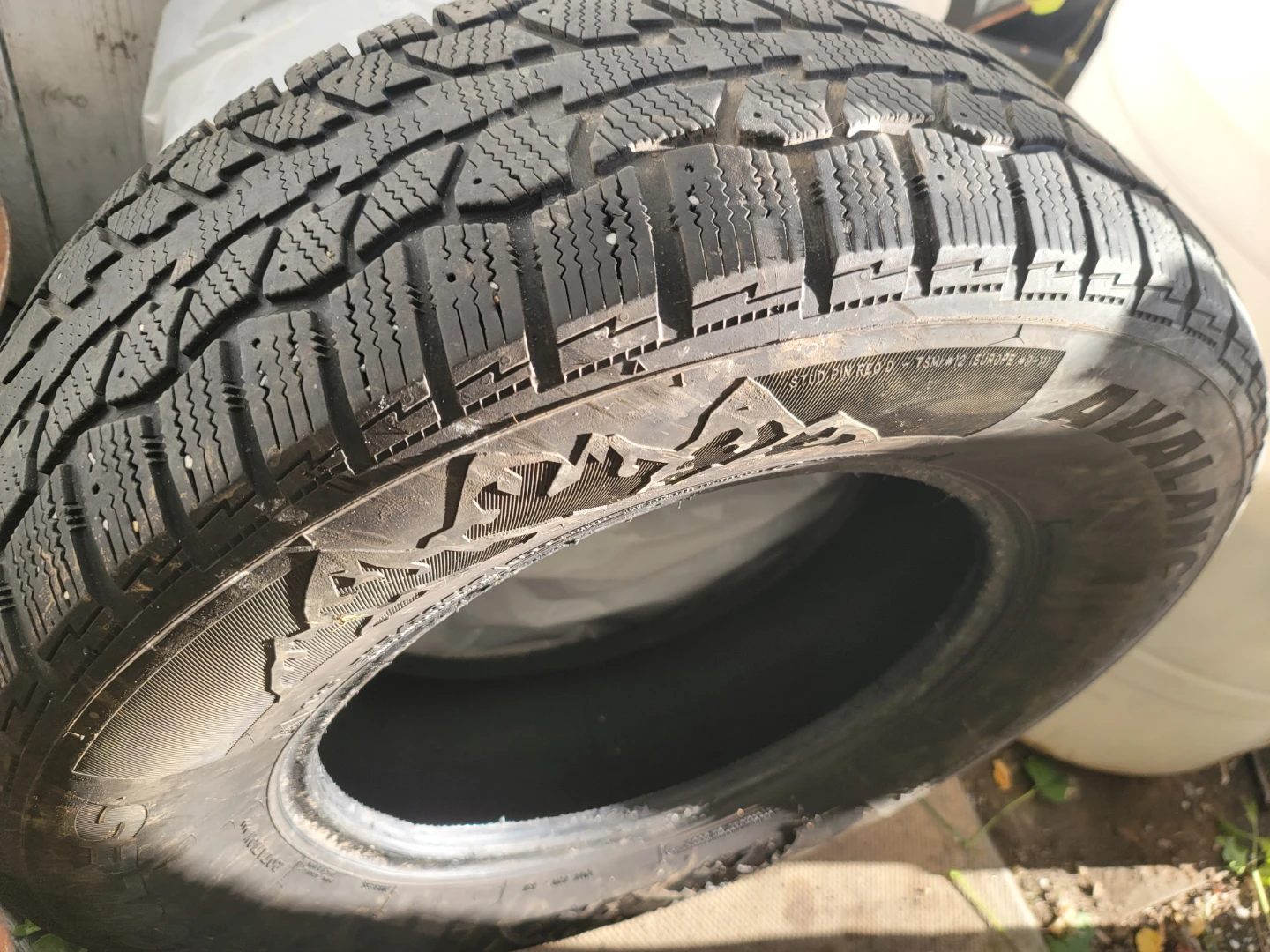 2 Hercules Avalanche Tire 235/70R16 - photo 3