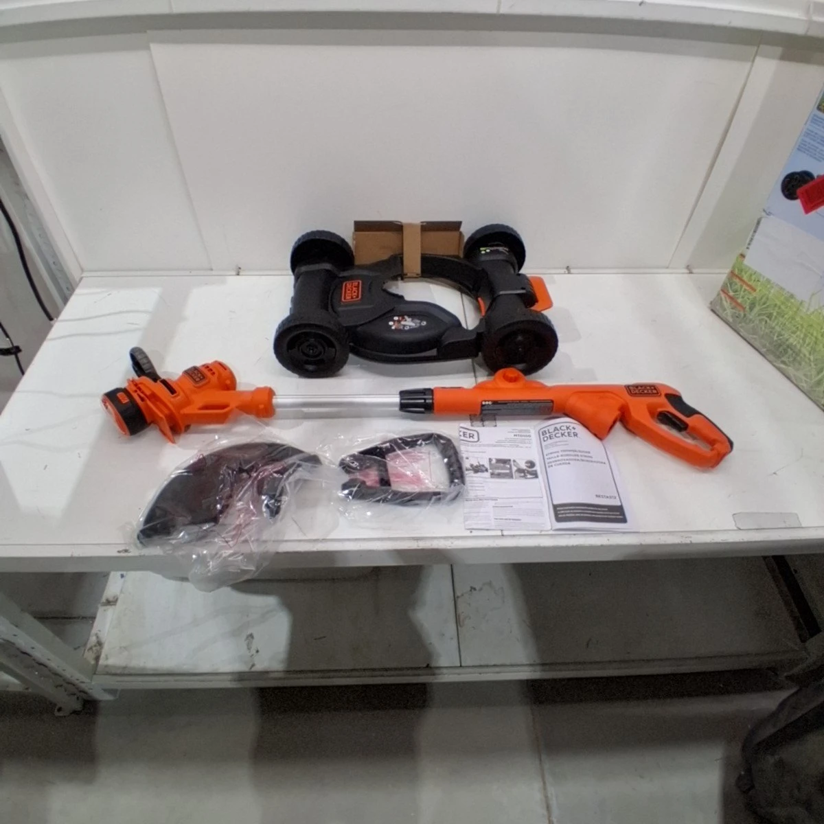 BLACK+DECKER 12 inch 3-in-1 Compact Electric Lawn Mower - photo 2