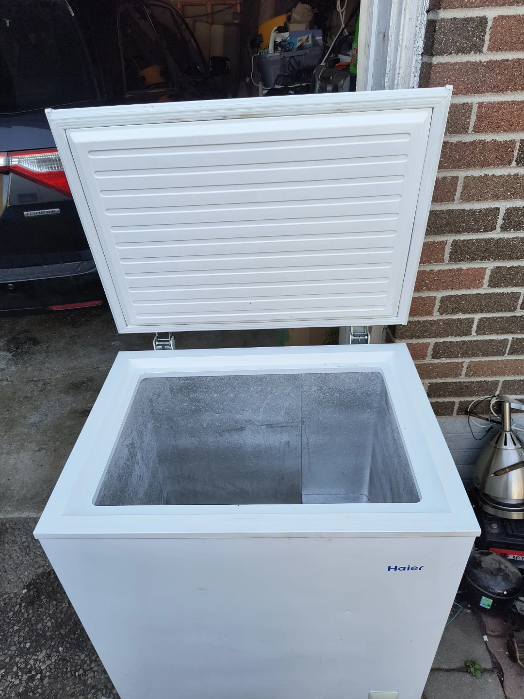 Haier 5.0 Cu. Ft. Chest Freezer - photo 2