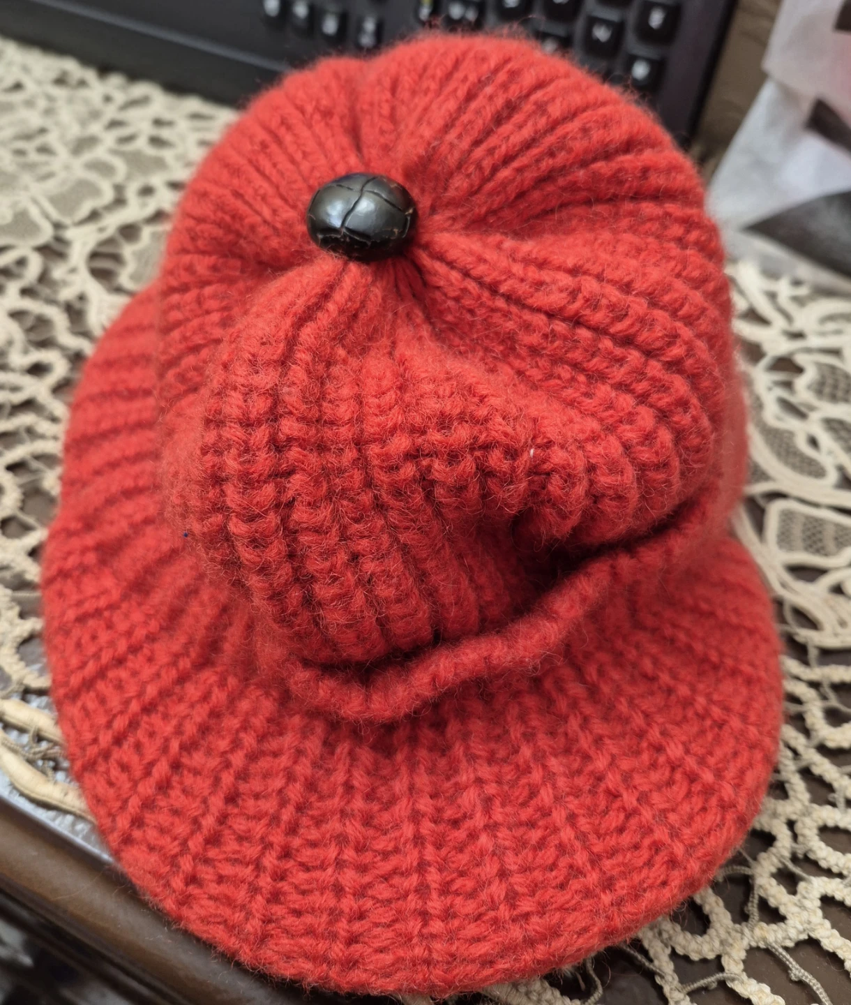 pure wool  Red Visor Beanie - photo 3