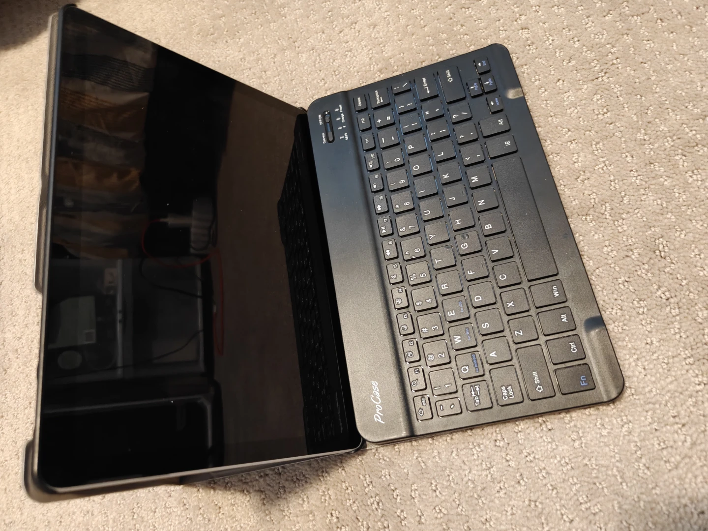 Microsoft Surface GO 2 with case and bluetoothkeyboard - photo 2