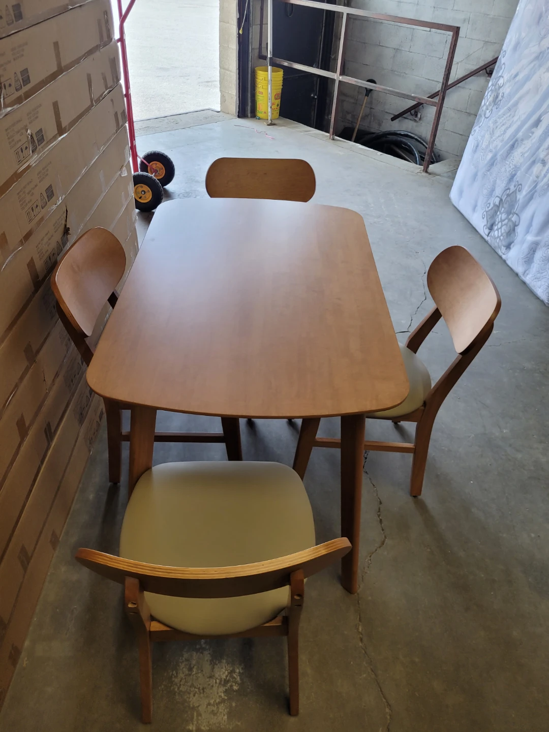 Mid-Century Modern Dining Set with 4 Chairs - photo 2
