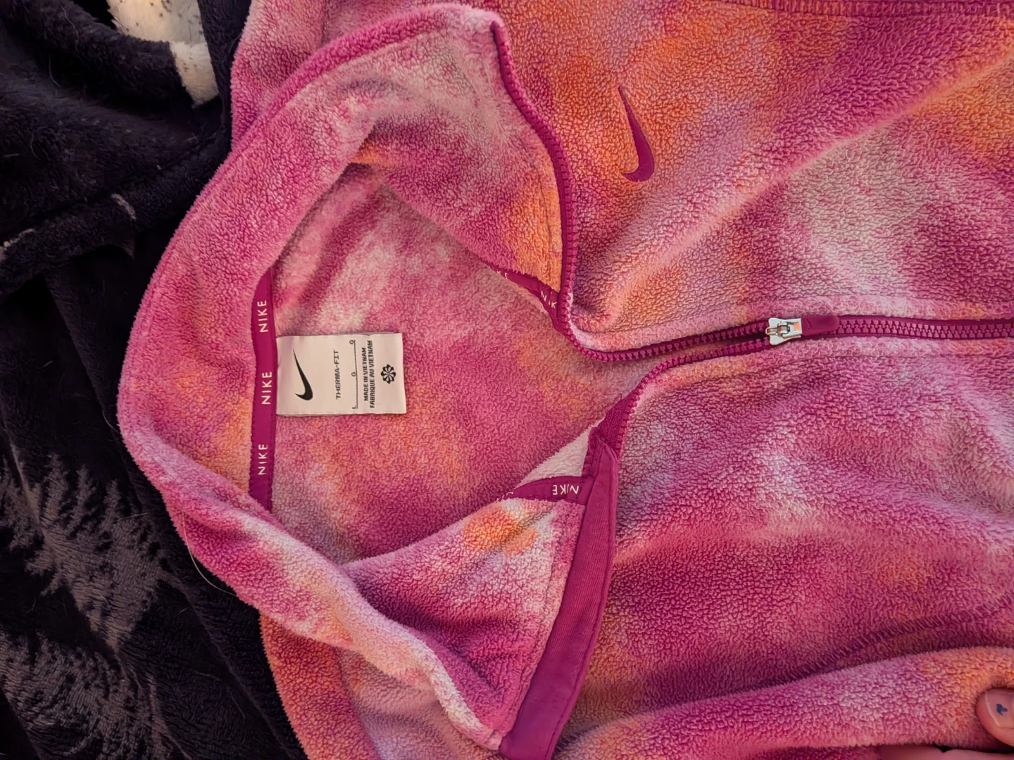 Nike Therma-FIT Quarter-Zip Fleece - Size Large