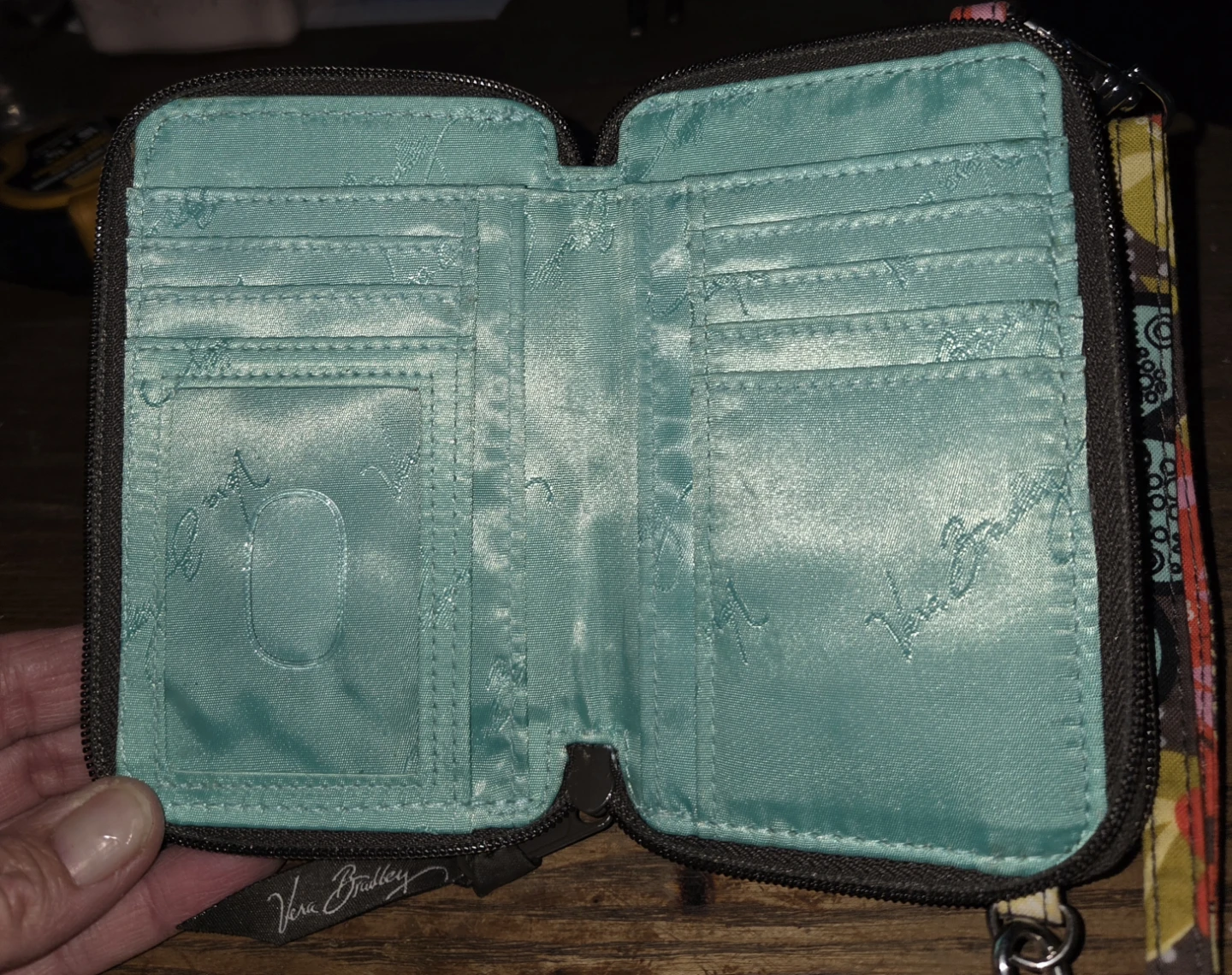 Vera Bradley Floral Quilted Wallet/crossbody - photo 3