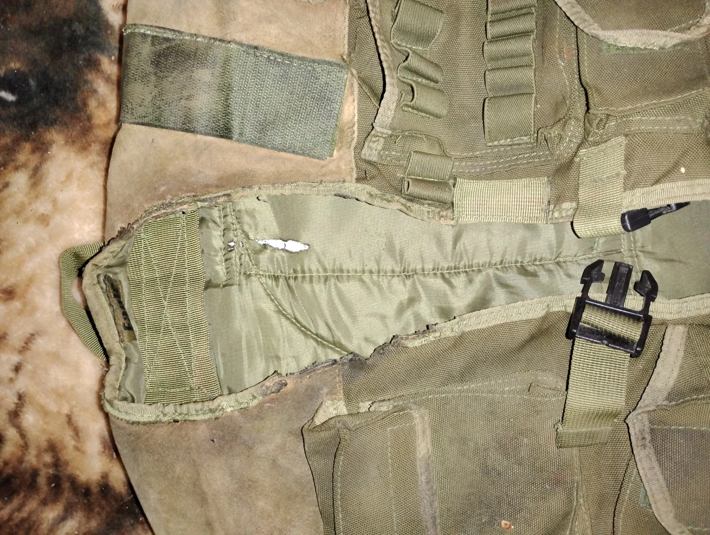 Olive Green Tactical Utility Vest - photo 3