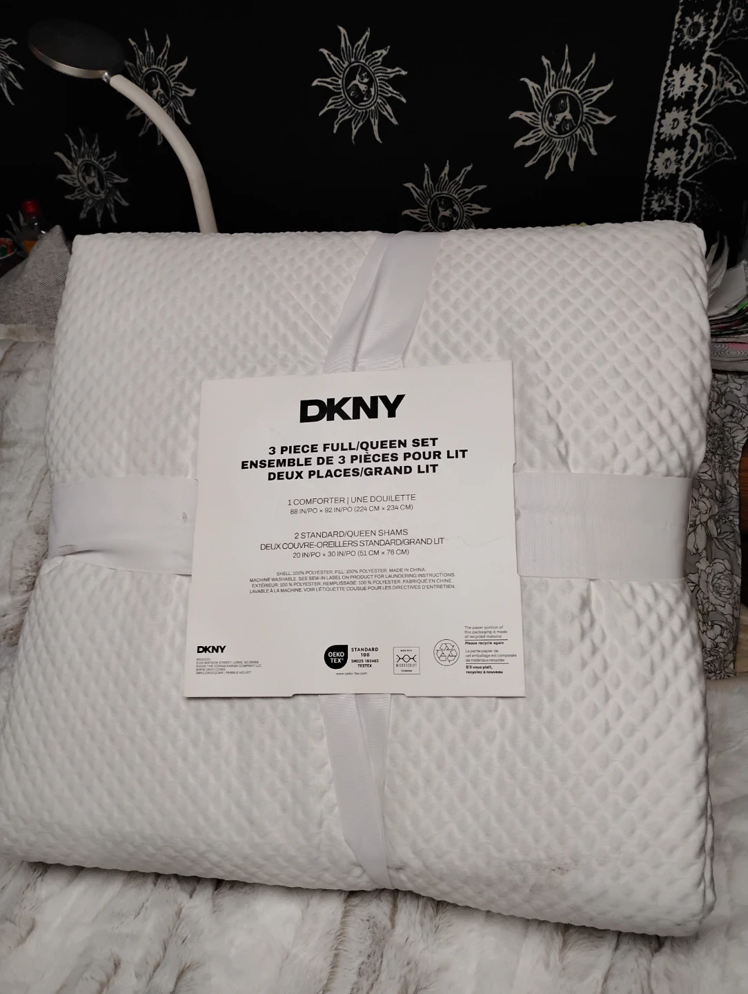 DKNY 3 Piece Full/Queen Comforter Set