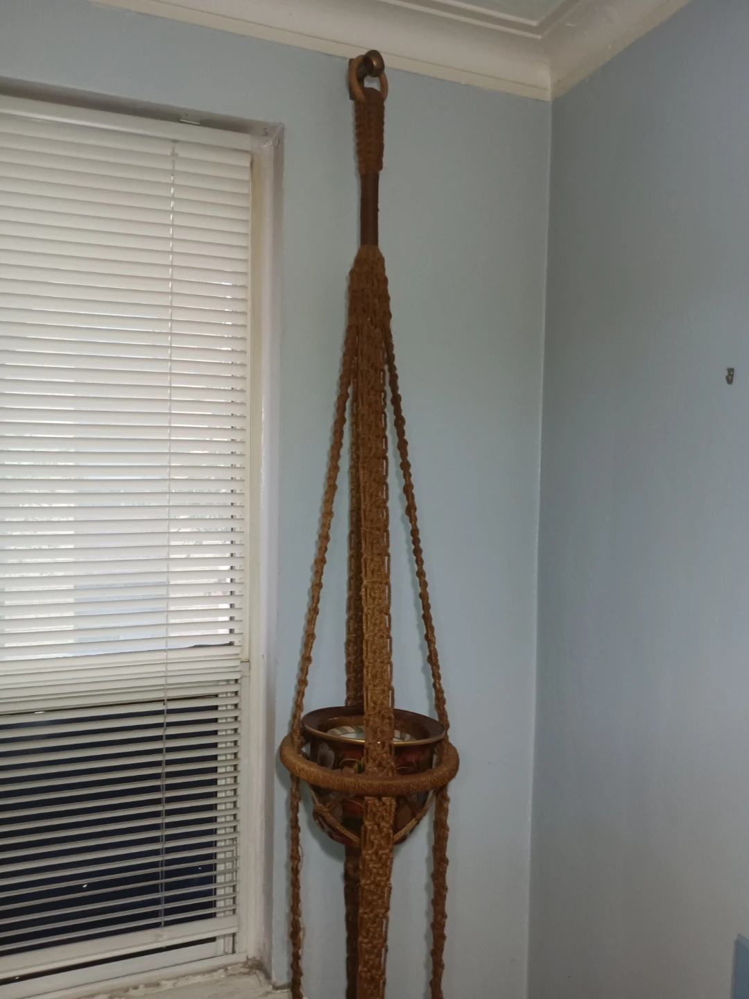 Vintage Macrame Double Hanging Planter - photo 3