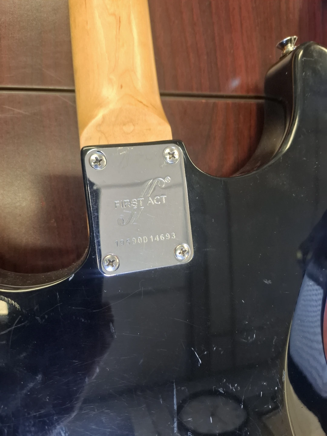 First Act ME 1959 Electric Guitar and Amp Set - photo 3