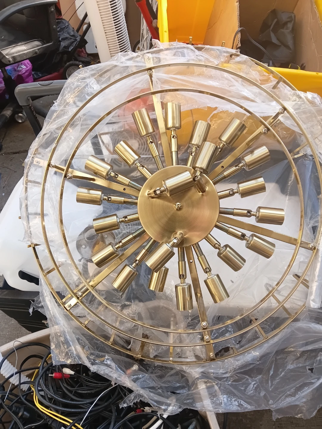 Modern Gold Sputnik Chandelier - photo 2