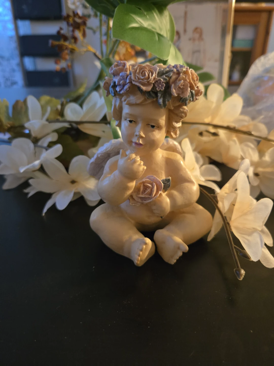 Small Sitting Angel Figurine with Rose Wreath - photo 2