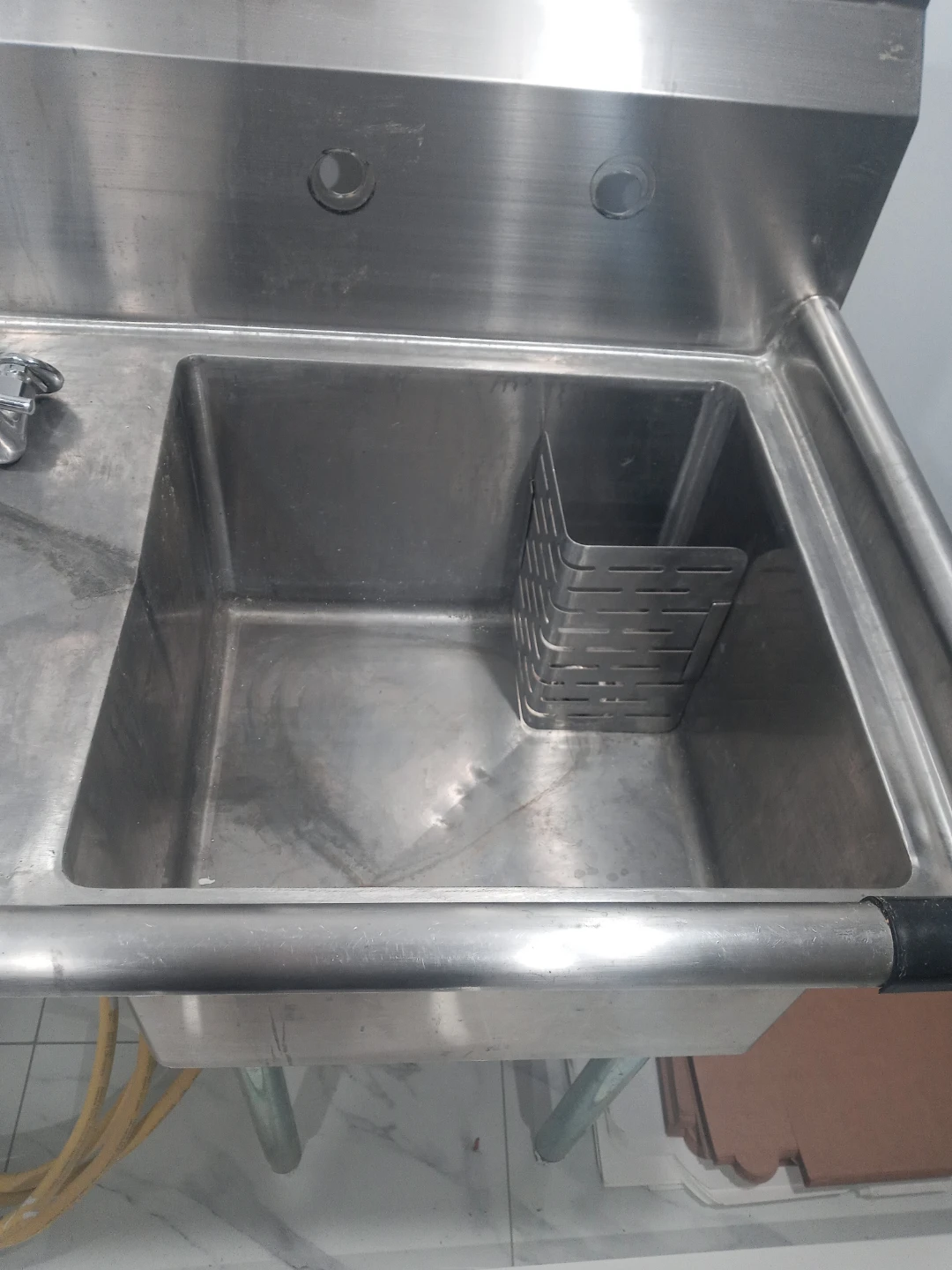 Commercial Stainless Steel Single Compartment Sink - photo 3