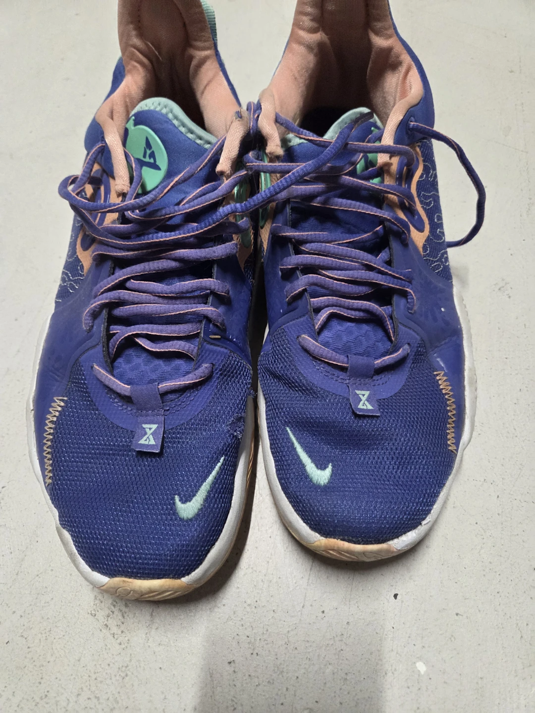 Nike Paul George PG Basketball Shoes