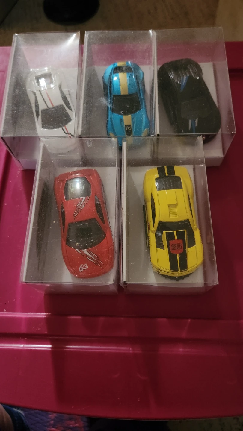 Set of 5 Montoy Die-Cast Metal Toy Cars