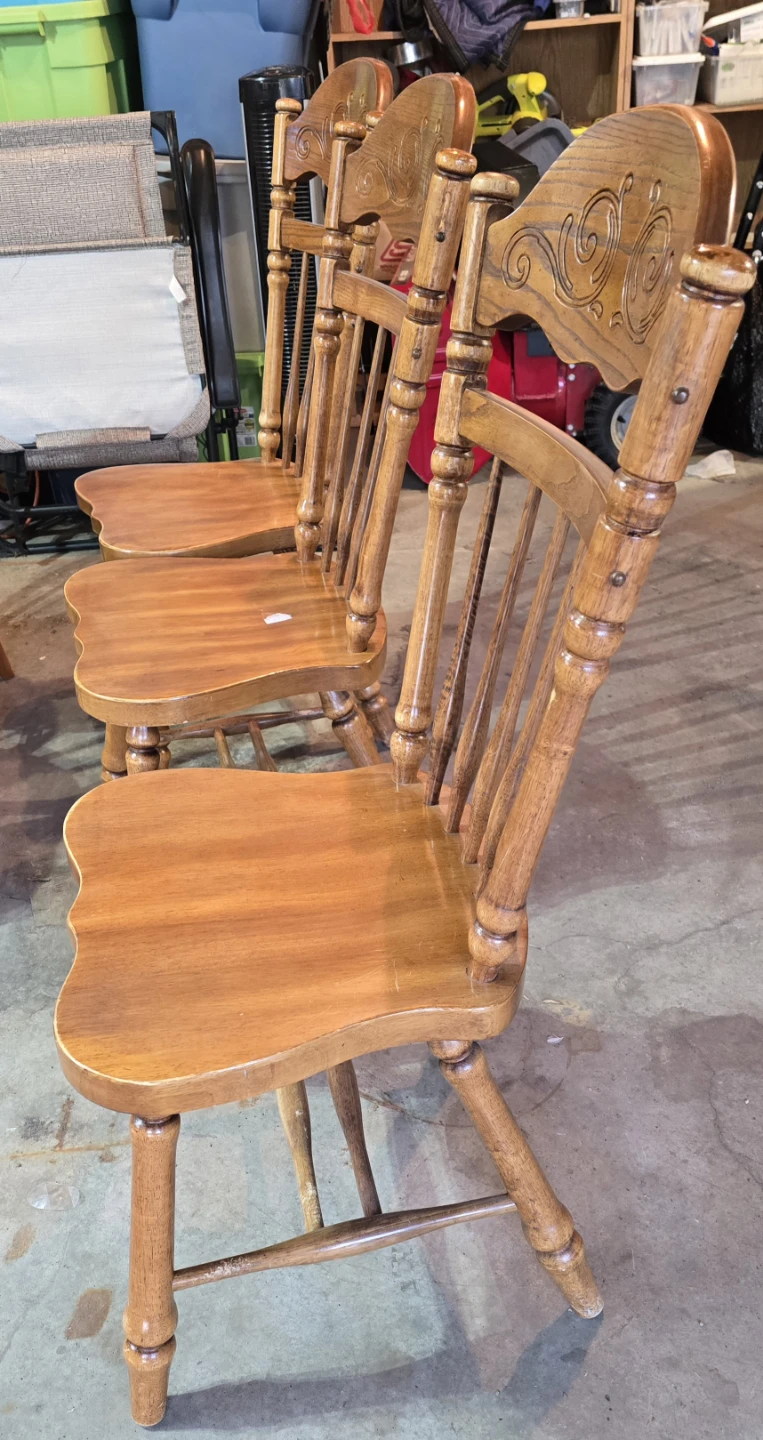 Set of 5 Wooden Dining Chairs - photo 3