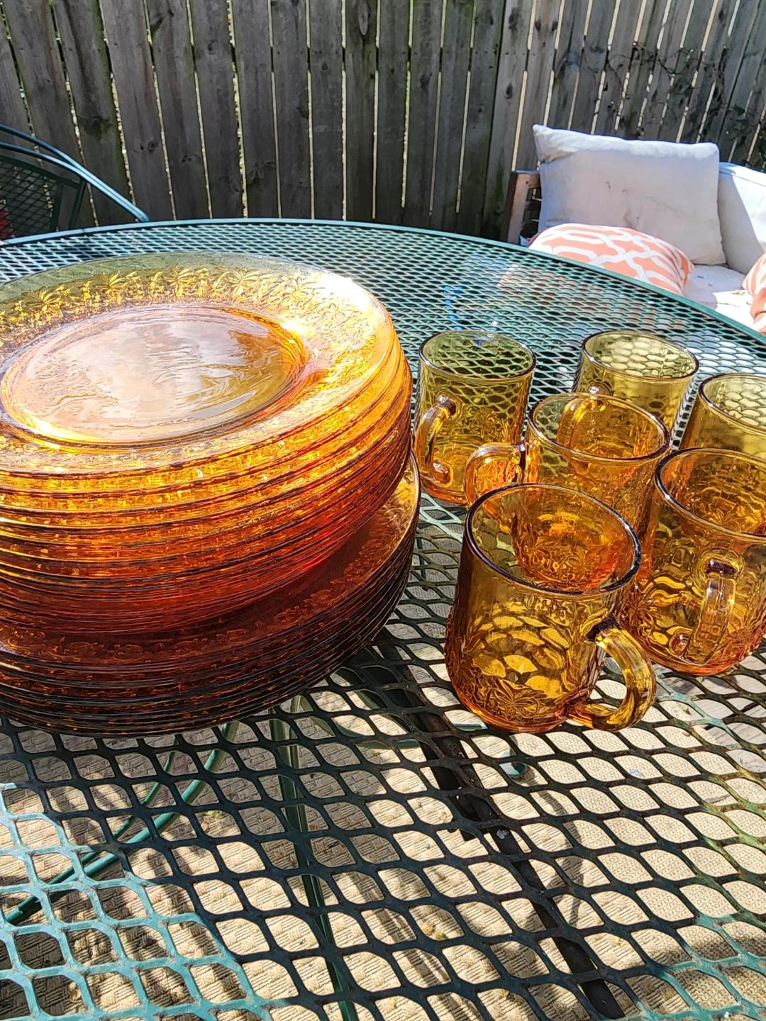 Amber Glass Plates , Mugs Set 6 bigs and 12 medium  p 6 cups - photo 3