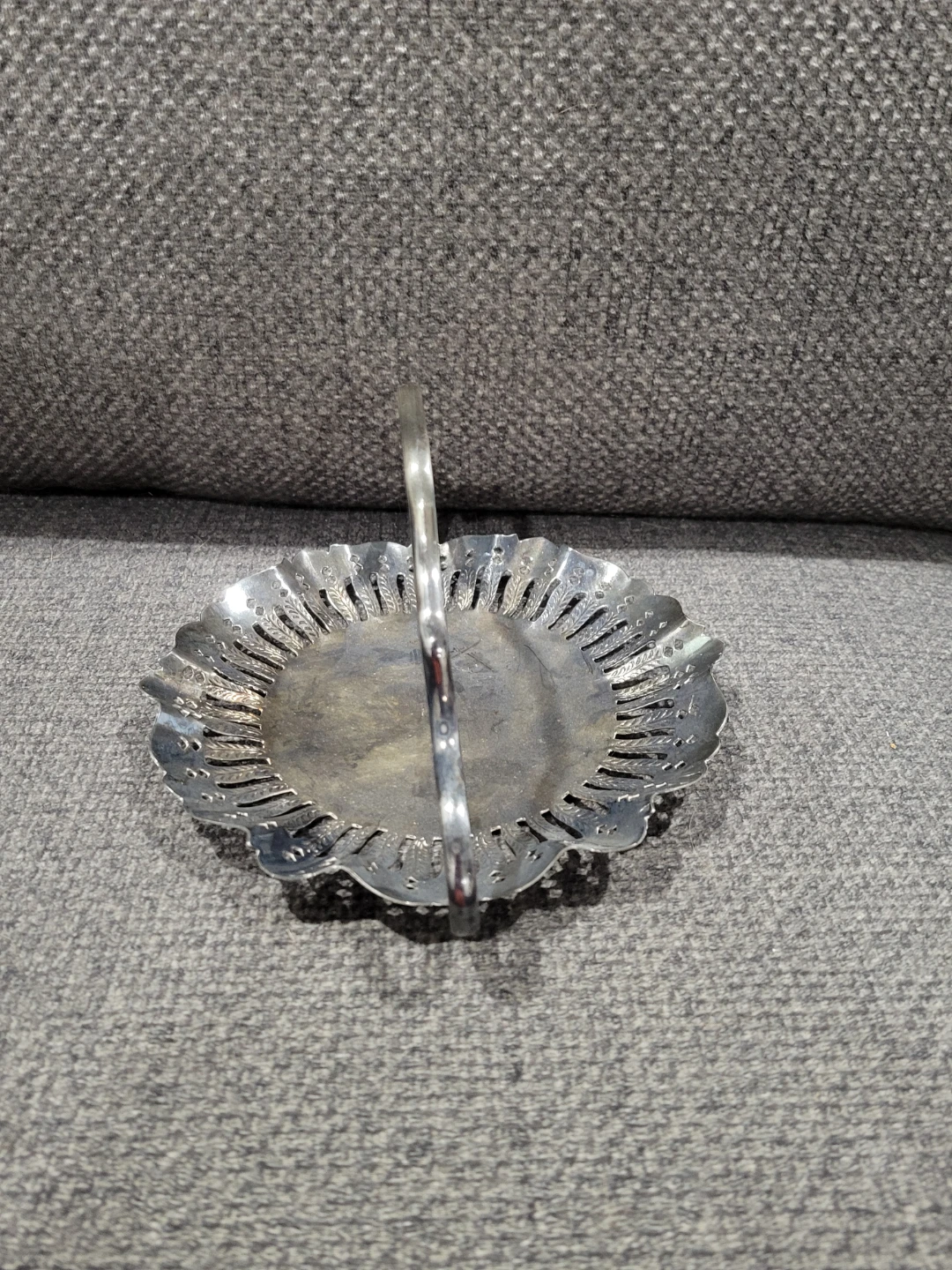 Silver Bread/Cake Dish - photo 2