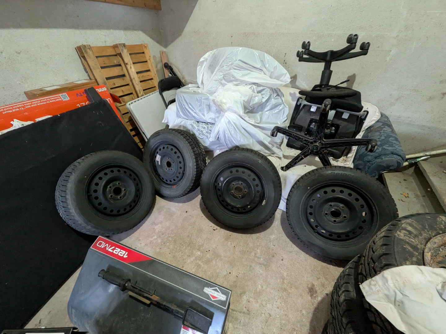 Set of 4 Winter Tires on Steel Rims