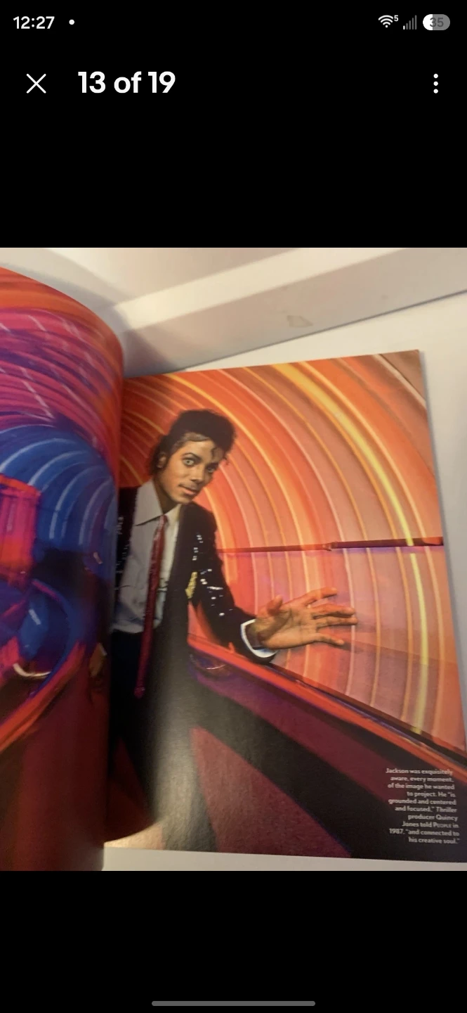 People Tribute Remembering Michael Jackson Magazine - photo 2