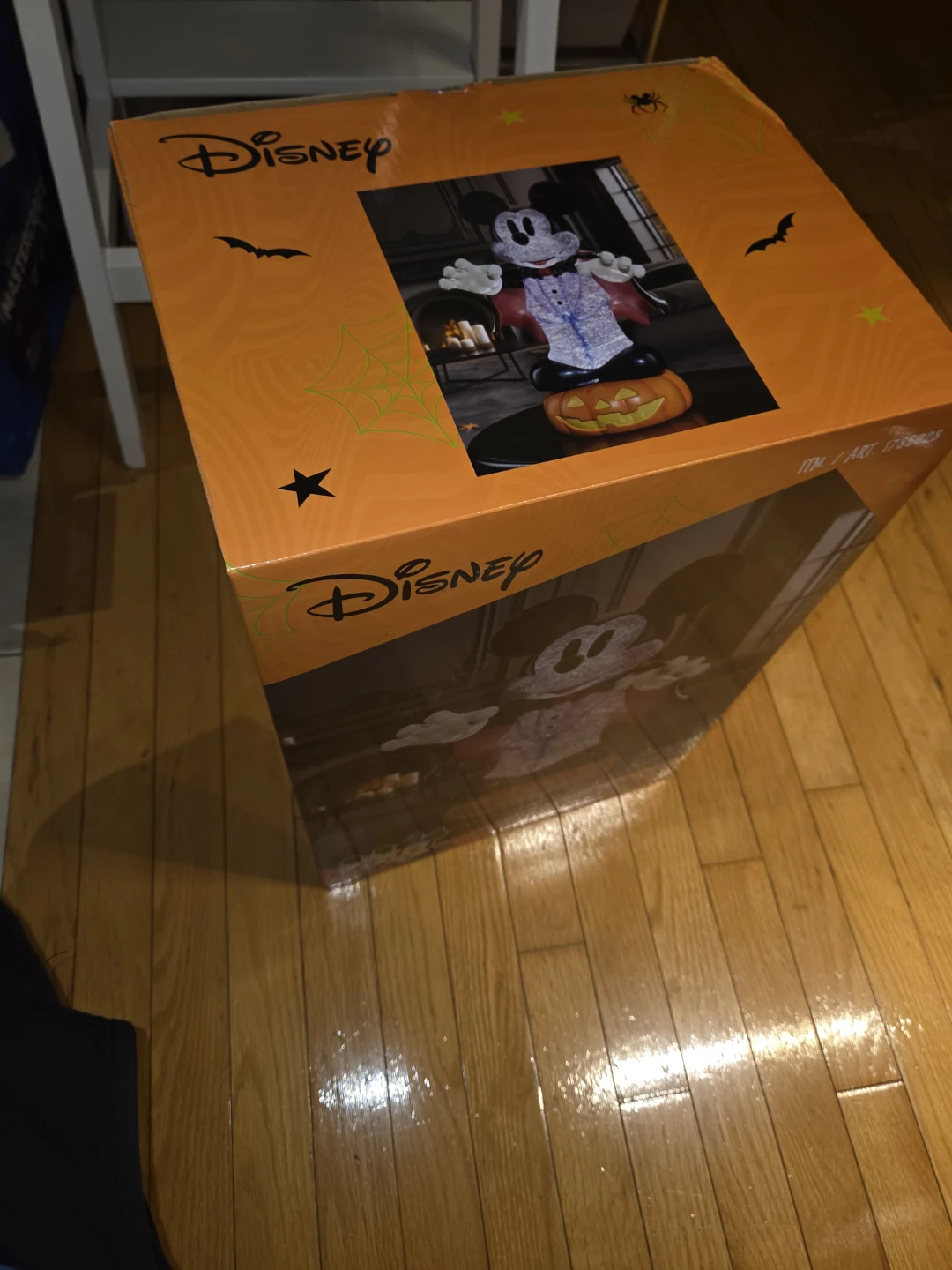 Disney Halloween Mickey Mouse Spinning Lantern - photo 4