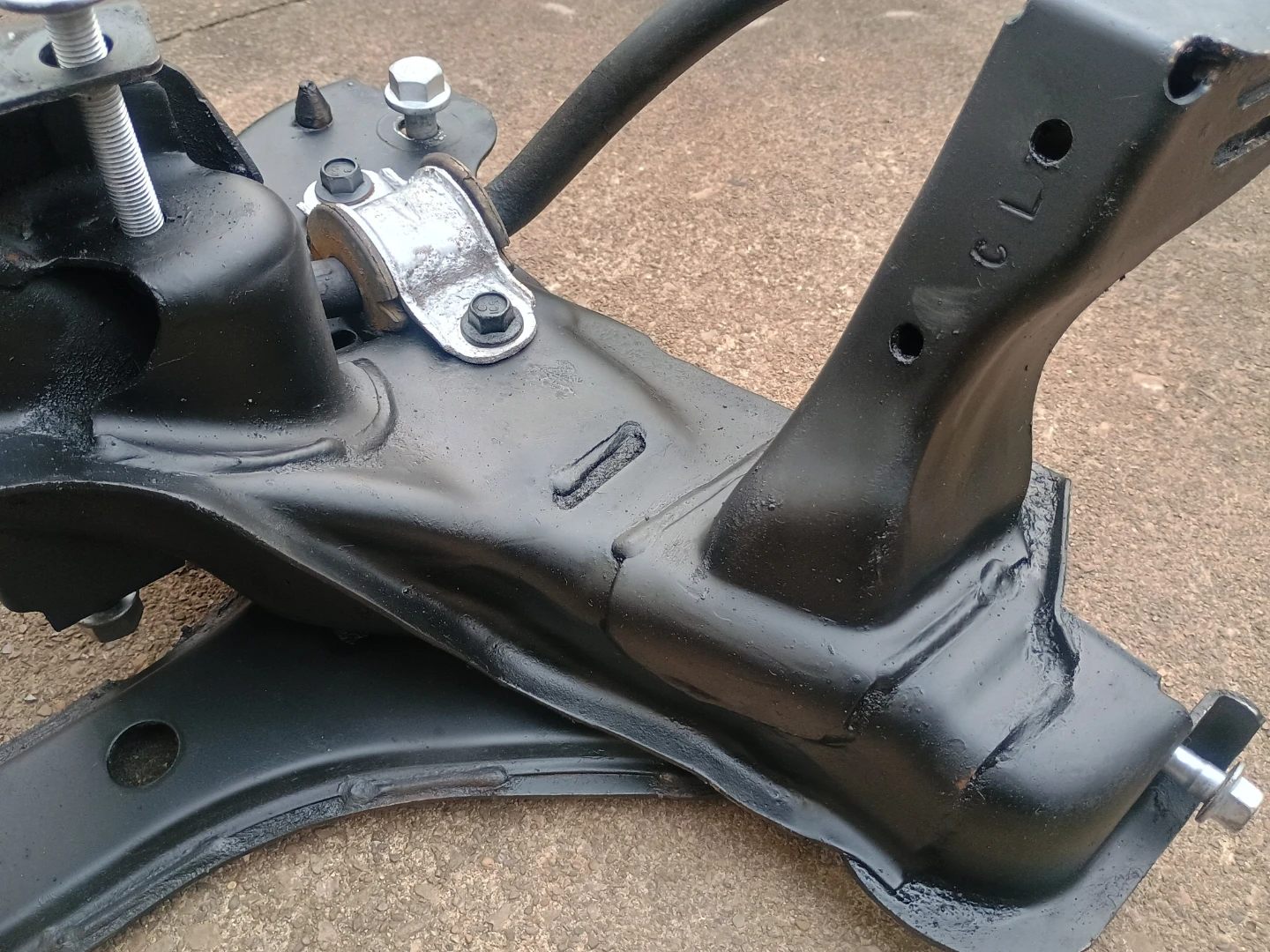 Ford Escape Mazda Tribute Subframe - photo 2