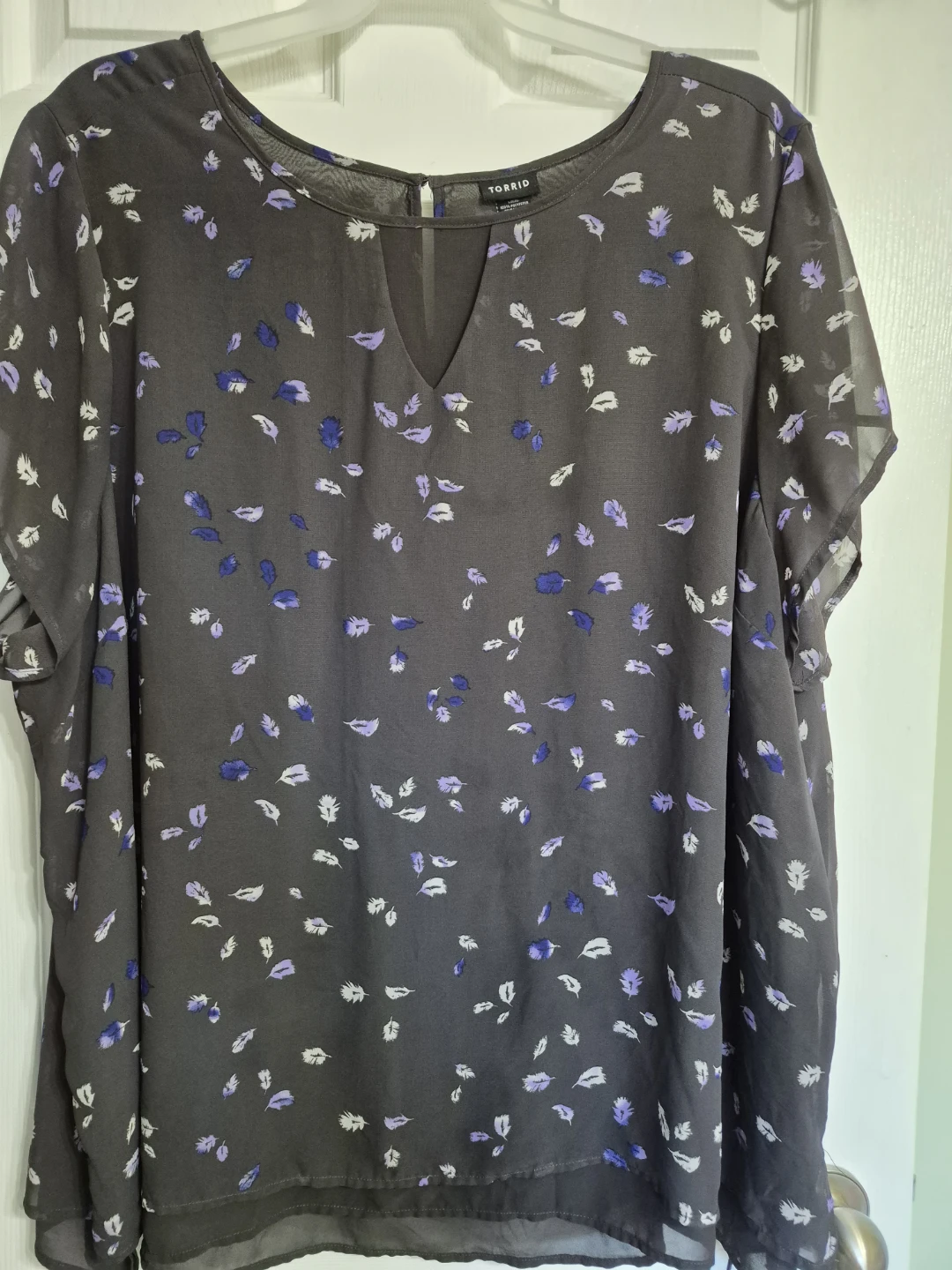 Ladies Size 5X Torrid Blouse - photo 2
