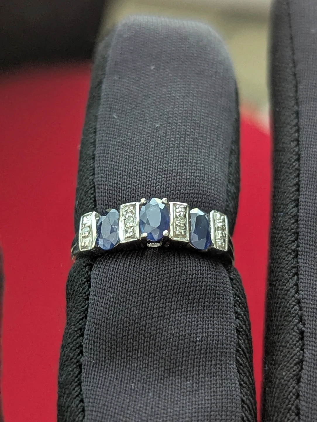Sapphire 3 stone ring - photo 4
