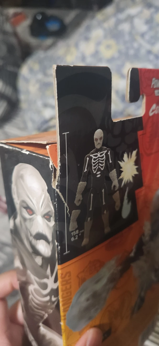 Power Rangers x Cobra Kai Lightning Collection Skeleputty - photo 3