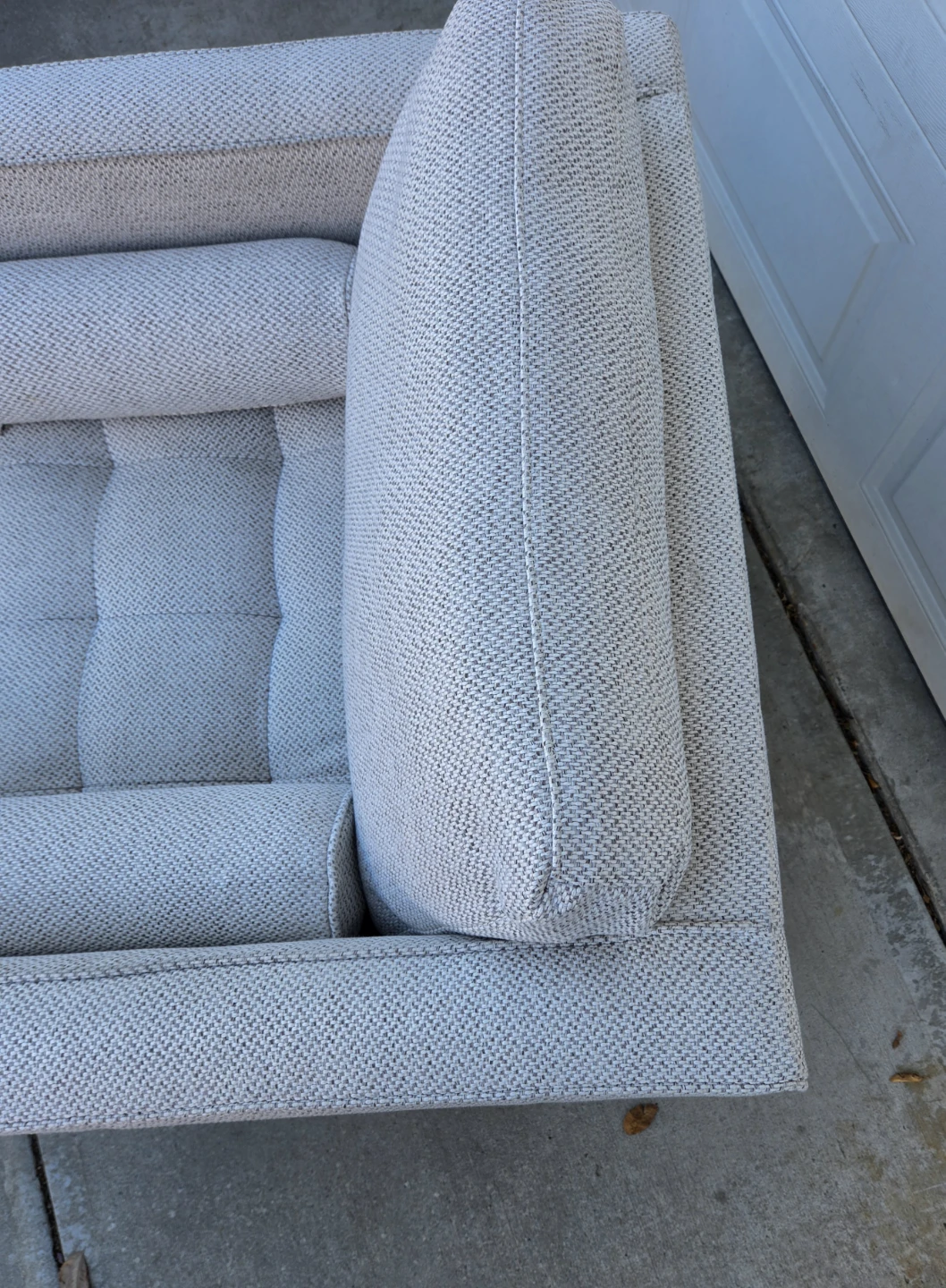 Kinsey Mid-Century Modern Armchair by Structube in Beige. Mint! - photo 5