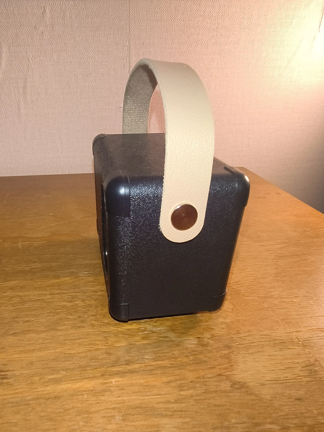 HM11 Retro Bluetooth Speaker - photo 3