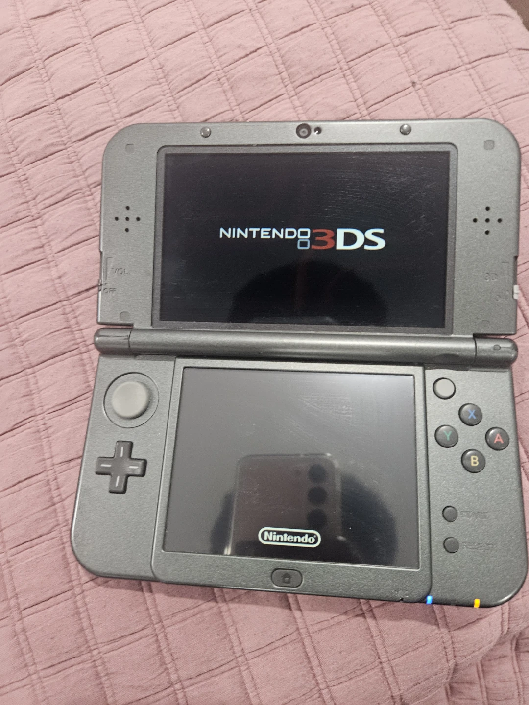 New Nintendo 3DS XL Handheld Console