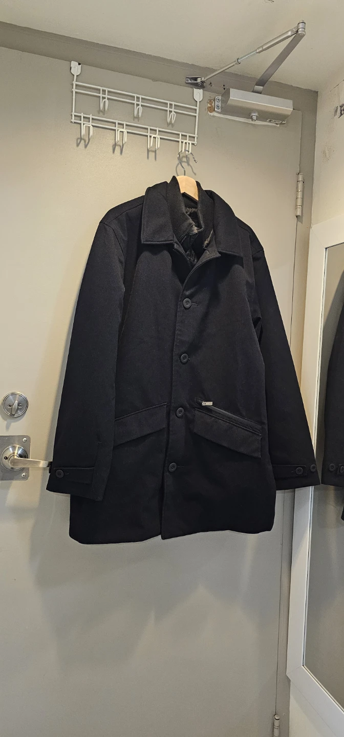 Elevate Black Men's Coat - Large