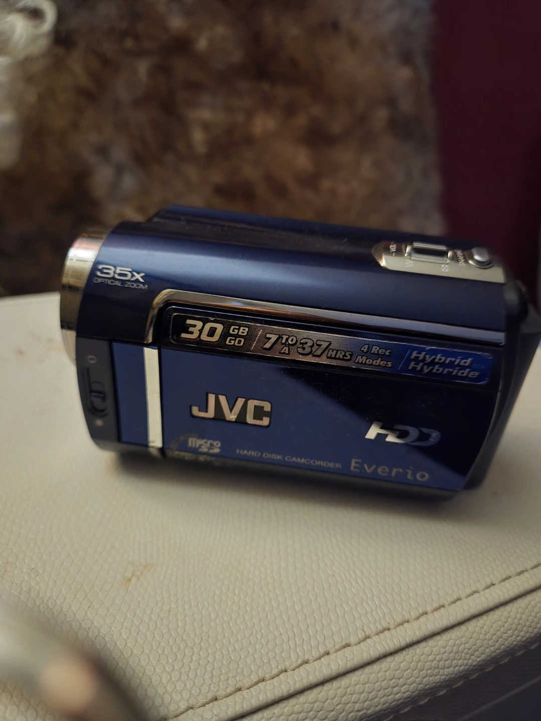 JVC Everio Hybrid Hard Disk Camcorder - photo 5