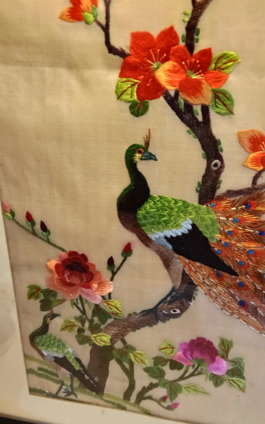 Framed Peacock Silk Embroidery - photo 4